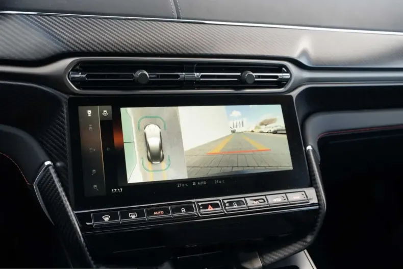 Aston Martin Vanquish din 2025 cu 8.100 km - oferta AST225492 - foto 40