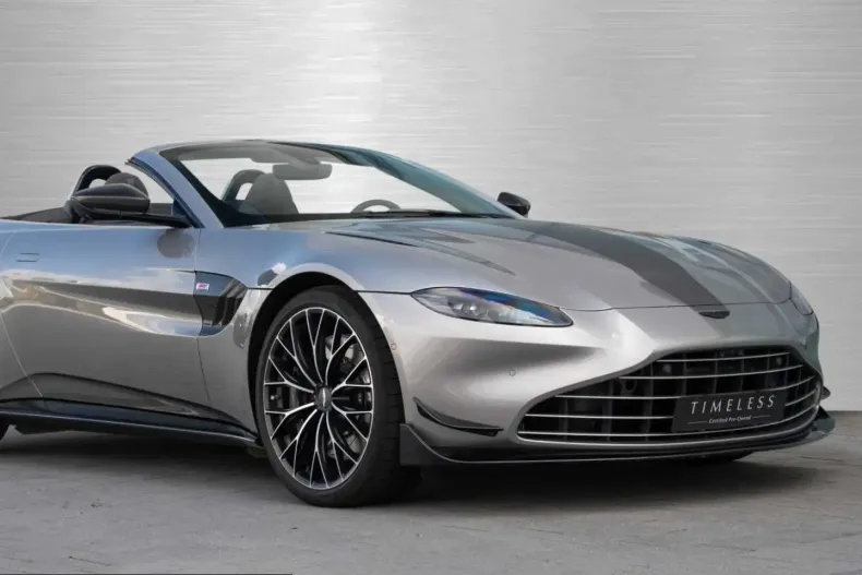 Aston Martin V8 Vantage din 2024 cu 11.700 km - oferta AST225494 - foto 3