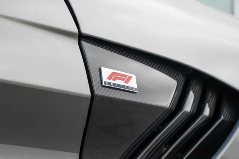 Aston Martin V8 Vantage din 2024 cu 11.700 km - oferta AST225494 - foto 21