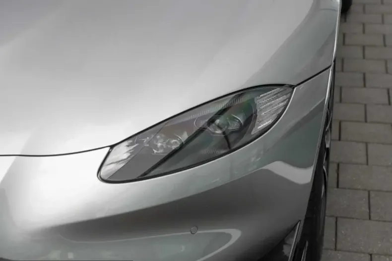 Aston Martin V8 Vantage din 2024 cu 11.700 km - oferta AST225494 - foto 24