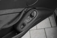 Aston Martin V8 Vantage din 2024 cu 11.700 km - oferta AST225494 - foto 30