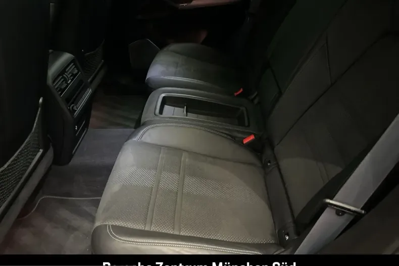 Porsche Cayenne din 2024 cu 35.600 km - oferta POR225496 - foto 19