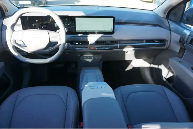 Kia EV3 din 2025 cu 15.900 km - oferta KIA225497 - foto 5