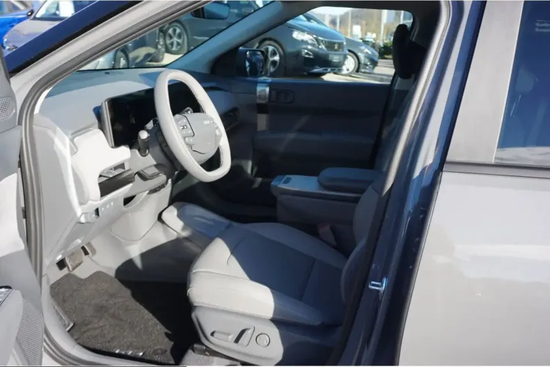 Kia EV3 din 2025 cu 15.900 km - oferta KIA225497 - foto 16