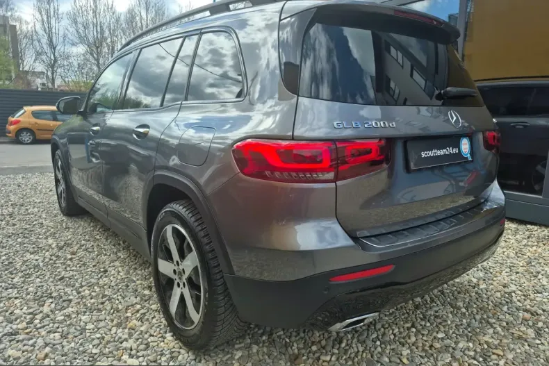 Mercedes-Benz GLB 200 (Clasa GLB) din 2022 cu 74.371 km - oferta MER225500 - foto 3