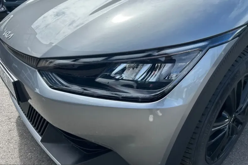 Kia EV6 din 2023 cu 34.900 km - oferta KIA225501 - foto 4