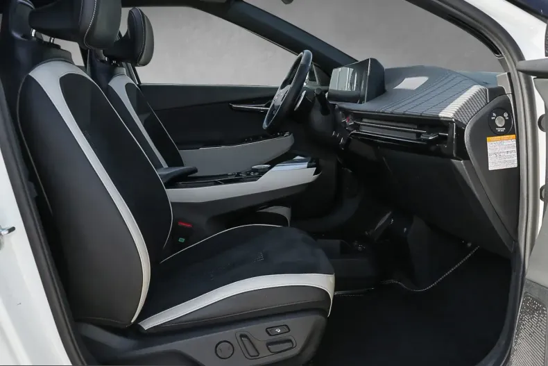 Kia EV6 din 2023 cu 117.311 km - oferta KIA225502 - foto 4