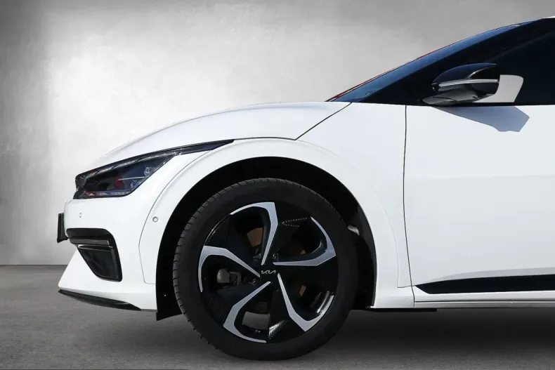 Kia EV6 din 2023 cu 117.311 km - oferta KIA225502 - foto 10