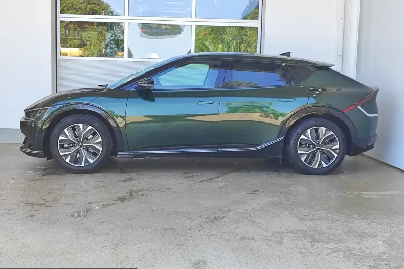 Kia EV6 din 2022 cu 33.625 km - oferta KIA225503 - foto 3