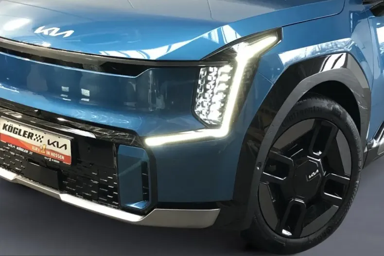 Kia EV9 din 2025 cu 22.500 km - oferta KIA225504 - foto 1
