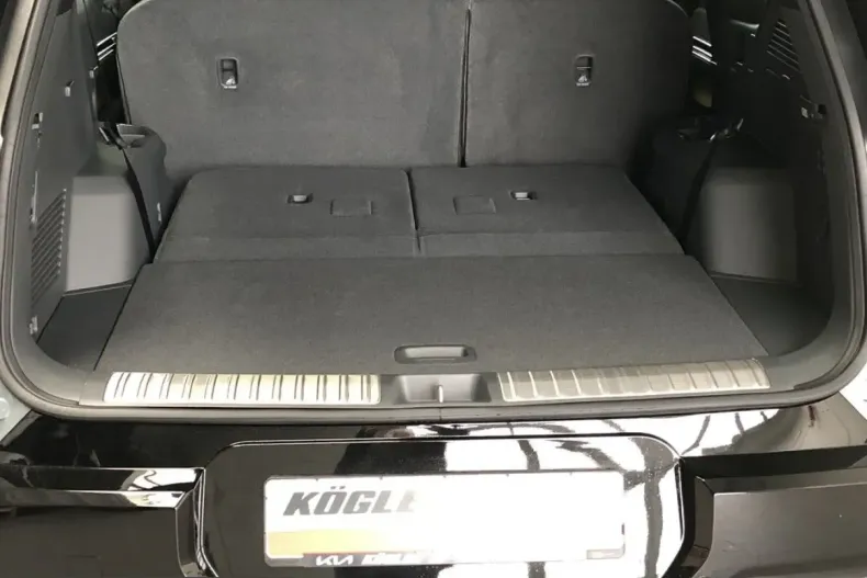 Kia EV9 din 2025 cu 22.500 km - oferta KIA225504 - foto 8