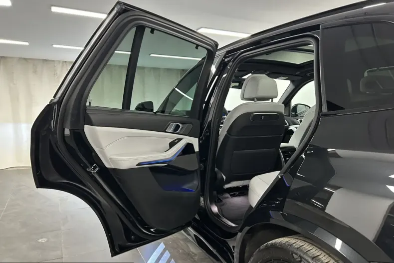 BMW X5 (Seria X) din 2025 cu 16.262 km - oferta BMW225508 - foto 15