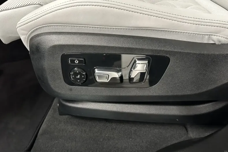 BMW X5 (Seria X) din 2025 cu 16.262 km - oferta BMW225508 - foto 31