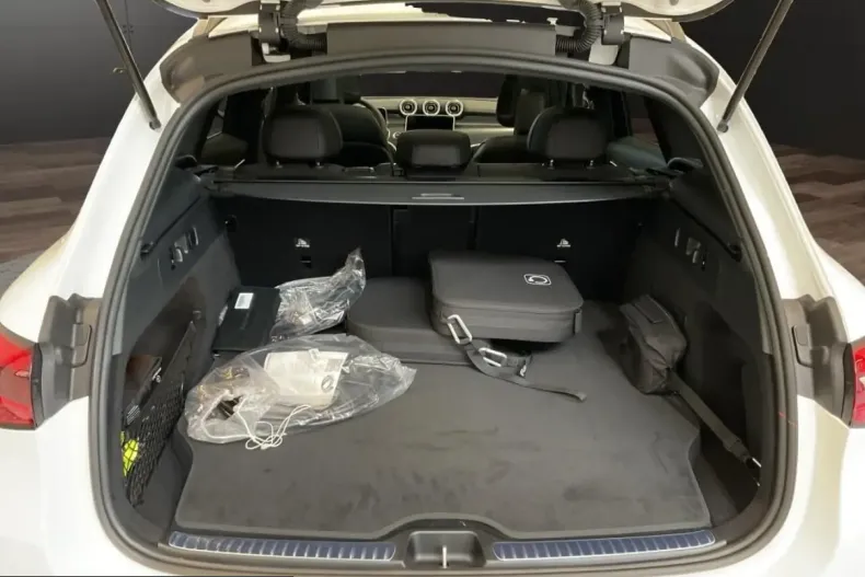 Mercedes-Benz GLC 300 (Clasa GLC) din 2025 cu 32.422 km - oferta MER225509 - foto 11