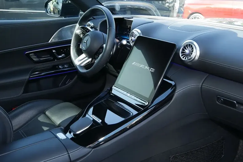 Mercedes-Benz SL 63 AMG (Clasa SL) din 2025 cu 27.228 km - oferta MER225510 - foto 5