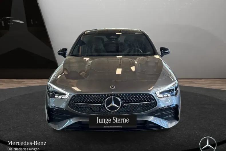 Mercedes-Benz CLA 220 (Clasa CLA) din 2025 cu 22.888 km - oferta MER225511 - foto 2
