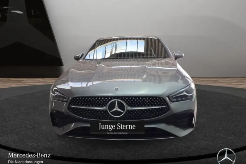 Mercedes-Benz CLA 220 (Clasa CLA) din 2025 cu 19.940 km - oferta MER225513 - foto 2