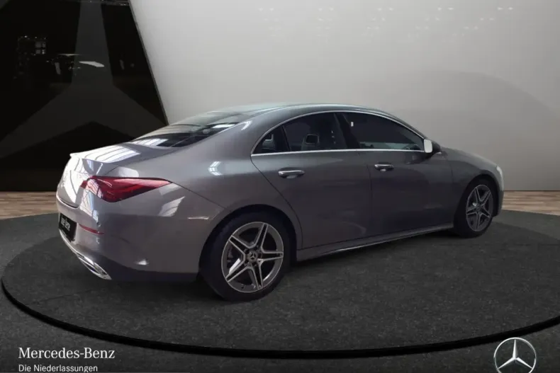 Mercedes-Benz CLA 220 (Clasa CLA) din 2025 cu 19.940 km - oferta MER225513 - foto 5