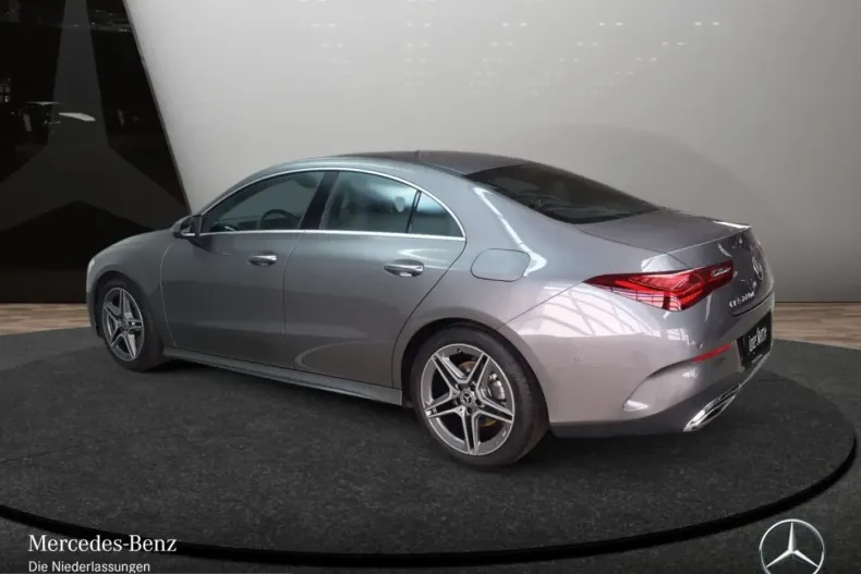 Mercedes-Benz CLA 220 (Clasa CLA) din 2025 cu 19.940 km - oferta MER225513 - foto 7