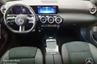Mercedes-Benz CLA 220 (Clasa CLA) din 2025 cu 19.940 km - oferta MER225513 - foto 10