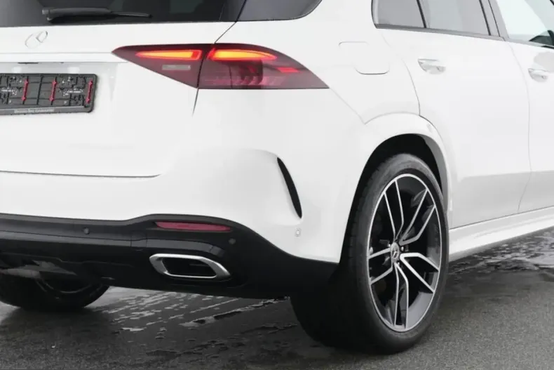 Mercedes-Benz GLE 450 (Clasa GLE) din 2025 cu 19.950 km - oferta MER225515 - foto 8