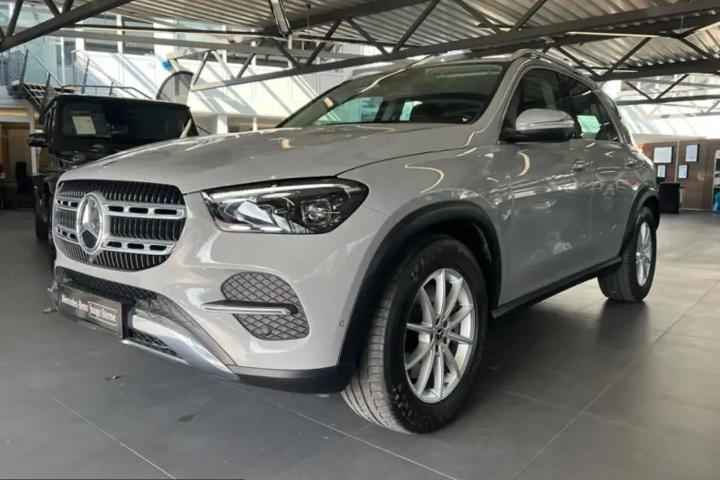 Mercedes-Benz GLE 450 (Clasa GLE) din 2023 cu 13.950 km - oferta MER225517 - foto 1