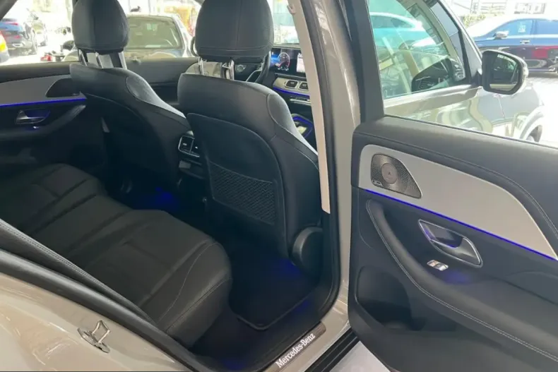 Mercedes-Benz GLE 450 (Clasa GLE) din 2023 cu 13.950 km - oferta MER225517 - foto 10