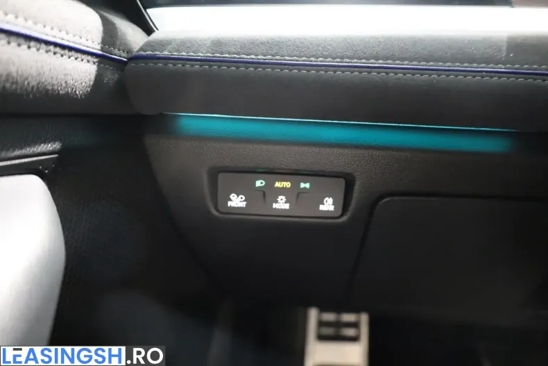 Volkswagen Passat Variant din 2025 cu 28.222 km - oferta VOL225519 - foto 16