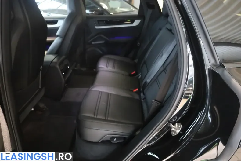 Porsche Cayenne din 2024 cu 21.222 km - oferta POR225520 - foto 12