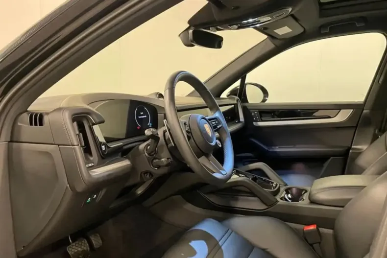 Porsche Cayenne din 2024 cu 14.750 km - oferta POR225523 - foto 10