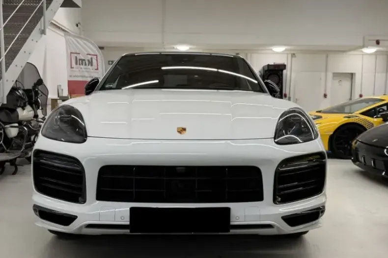 Porsche Cayenne din 2023 cu 82.000 km - oferta POR225531 - foto 2