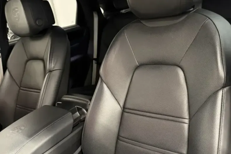 Porsche Cayenne din 2023 cu 82.000 km - oferta POR225531 - foto 12