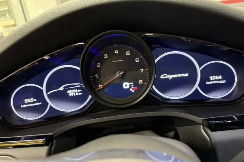 Porsche Cayenne din 2023 cu 82.000 km - oferta POR225531 - foto 14