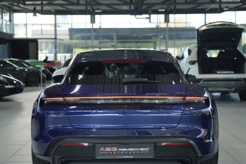 Porsche Taycan din 2022 cu 50.000 km - oferta POR225532 - foto 8