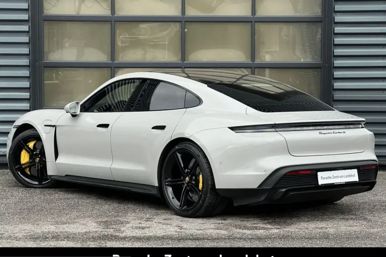 Porsche Taycan din 2023 cu 68.900 km - oferta POR225533 - foto 4