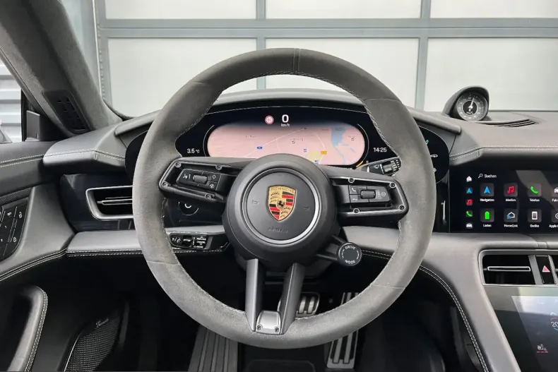 Porsche Taycan din 2023 cu 68.900 km - oferta POR225533 - foto 16
