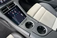 Porsche Taycan din 2023 cu 68.900 km - oferta POR225533 - foto 26