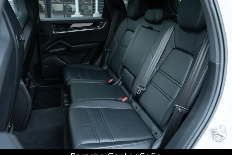 Porsche Cayenne din 2025 cu 21.500 km - oferta POR225534 - foto 27