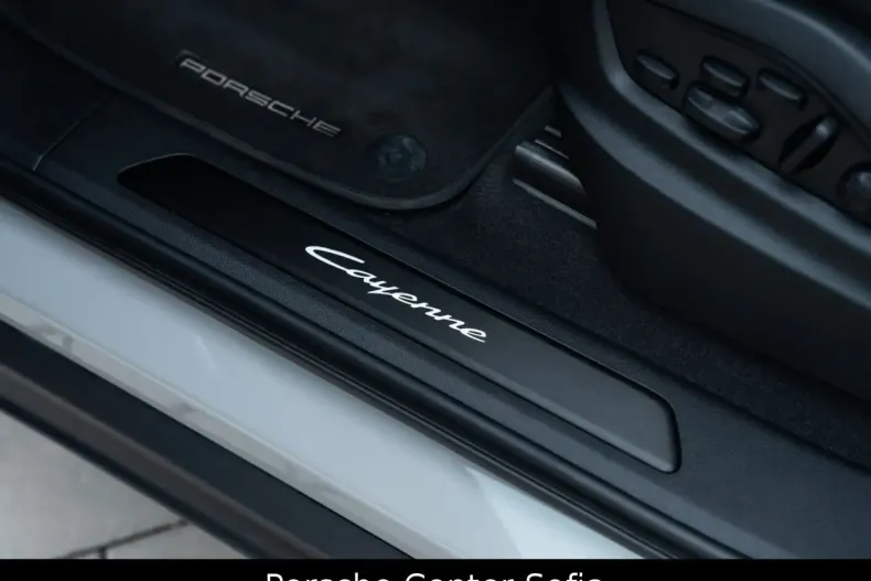 Porsche Cayenne din 2025 cu 21.500 km - oferta POR225534 - foto 30