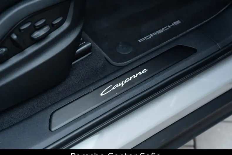 Porsche Cayenne din 2025 cu 21.500 km - oferta POR225534 - foto 31