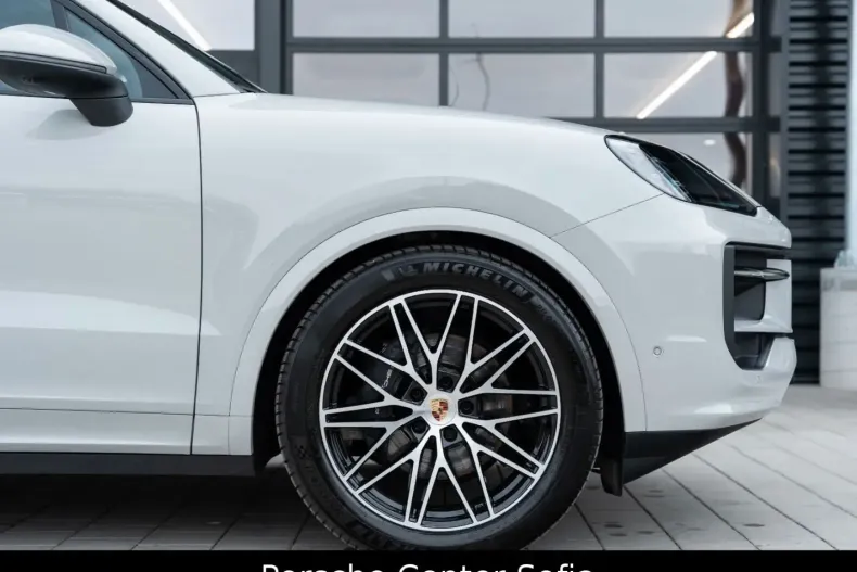 Porsche Cayenne din 2025 cu 21.500 km - oferta POR225534 - foto 40