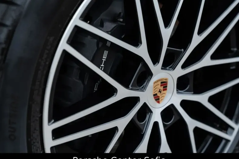Porsche Cayenne din 2025 cu 21.500 km - oferta POR225534 - foto 44