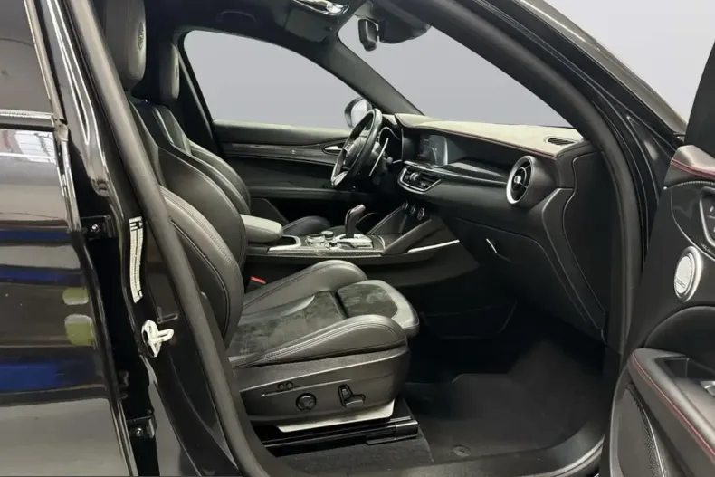 Alfa Romeo Stelvio din 2021 cu 77.815 km - oferta ALF225536 - foto 10