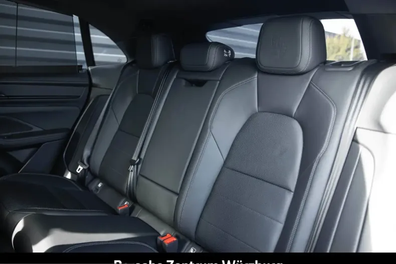 Porsche Macan din 2025 cu 22.900 km - oferta POR225537 - foto 23