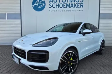 Porsche Cayenne din 2022 - oferta POR225538