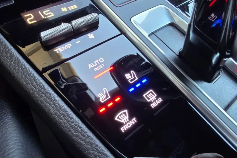 Porsche Cayenne din 2022 cu 54.300 km - oferta POR225538 - foto 29