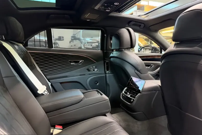 Bentley Flying Spur din 2021 cu 42.000 km - oferta BEN225539 - foto 33