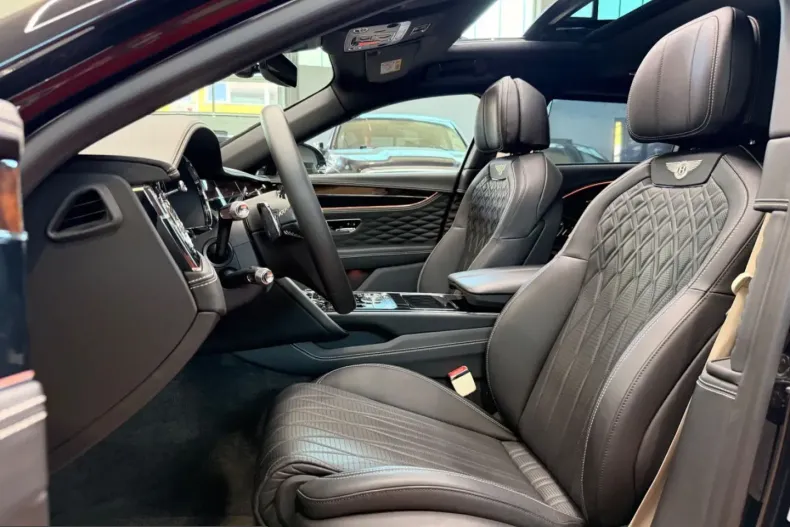 Bentley Flying Spur din 2021 cu 42.000 km - oferta BEN225539 - foto 48