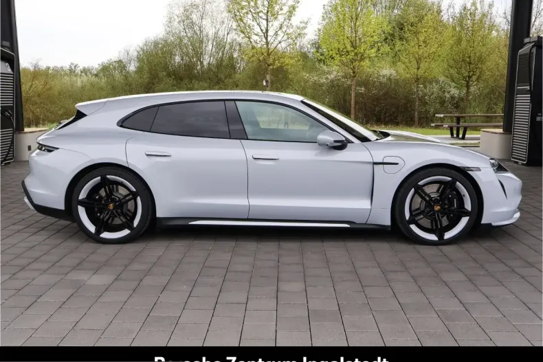 Porsche Taycan din 2022 cu 33.100 km - oferta POR225542 - foto 7