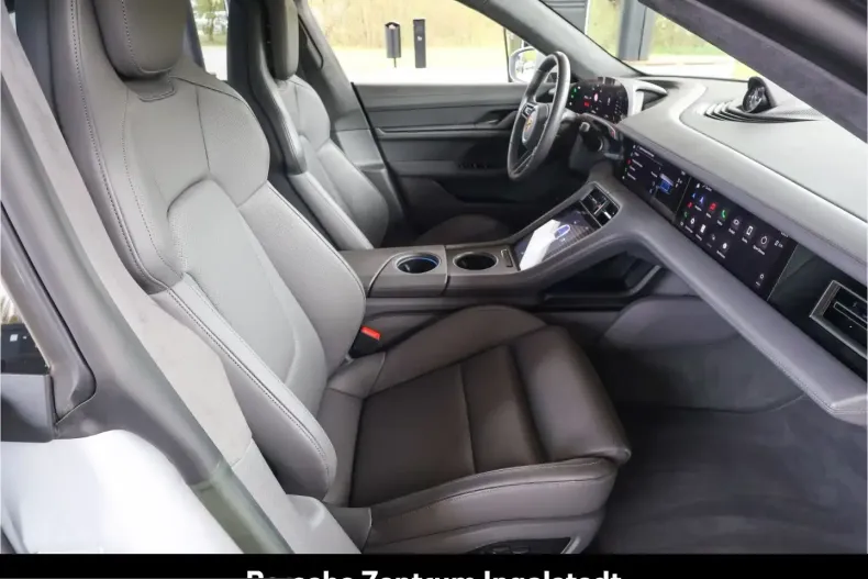 Porsche Taycan din 2022 cu 33.100 km - oferta POR225542 - foto 29